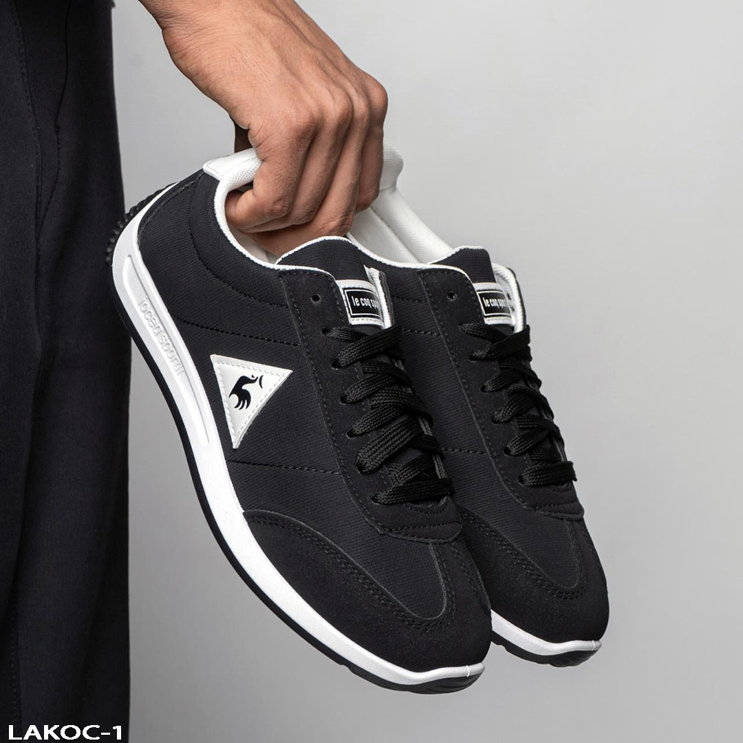 حذاء رياضي Le Coq Sportif بتصميم عصري ومريح